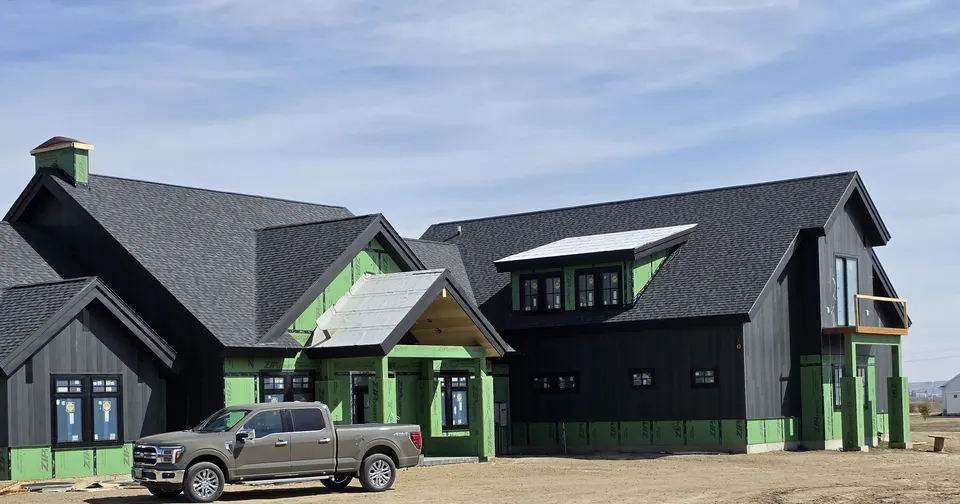 Northern Plains Exteriors website photo of a custom home build